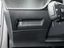Peugeot 2008 SUV 1.2 145pk Hybrid GT Automaat | Draadloos Carplay | Camera | Stoelverwarming | Elektrisch bestuurdersstoel met Massage | Dodehoekbewaking