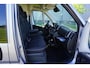 Citroën Jumper 2.2 BlueHDi 140 L2H2 3.5t Automaat |Nieuwstaat |Luifel |Trekhaak |Camera |Cruise |Navi |Carplay |Android auto |Stoelverwarming |Metallic |Nieuwe type |2e airbag