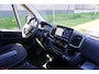 Citroën Jumper 2.2 BlueHDi 140 L2H2 3.5t Automaat |Nieuwstaat |Luifel |Trekhaak |Camera |Cruise |Navi |Carplay |Android auto |Stoelverwarming |Metallic |Nieuwe type |2e airbag