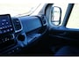 Citroën Jumper 2.2 BlueHDi 140 L2H2 3.5t Automaat |Nieuwstaat |Luifel |Trekhaak |Camera |Cruise |Navi |Carplay |Android auto |Stoelverwarming |Metallic |Nieuwe type |2e airbag