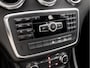 Mercedes-Benz A-klasse 180 Sport (NAVIGATIE, BLACK PACK, LEDER, GETINT GLAS, ZWART HEMEL, SPORTSTOELEN, PARKEERSENSOREN, CRUISE, NIEUWE APK, NIEUWSTAAT)
