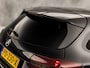 Mercedes-Benz A-klasse 180 Sport (NAVIGATIE, BLACK PACK, LEDER, GETINT GLAS, ZWART HEMEL, SPORTSTOELEN, PARKEERSENSOREN, CRUISE, NIEUWE APK, NIEUWSTAAT)