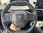 Peugeot Partner 1.5 BlueHDI Premium 100 pk | Trekhaak | Navigatie Laadruimtebetimmering