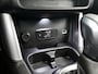 Citroën C3 Aircross SUV Shine 110pk Automaat | Navigatie | Achteruitrijcamera | Climate Control | Cruise Control | Parkeersensoren | Head-up display | Armsteun | Apple Carplay / Android Auto | Bluetooth | Elektrisch inklapbare spiegels | Automatisch dimlicht | Regensensor | Afwijkende dakkleur | Donker getint glas | 17" lichtmetalen velgen |