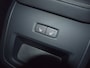 Volvo V60 2.0 B3 R-Design | Schuifdak • Harman/Kardon • Trekhaak