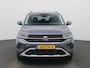 Volkswagen T-Cross 1.0 TSI Life Edition 116 PK | EM | Camera | Parkeersensoren | Keyless | 17" Lichtmetalen velgen | LED koplampen | | Apple Carplay | Android Auto | Airco | Adpative Cruise Control | Privacy Glas |