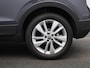 Volkswagen T-Cross 1.0 TSI Life Edition 116 PK | EM | Camera | Parkeersensoren | Keyless | 17" Lichtmetalen velgen | LED koplampen | | Apple Carplay | Android Auto | Airco | Adpative Cruise Control | Privacy Glas |