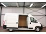 Peugeot Boxer 2.2 120PK L2H2 ACHTERUITRIJCAMERA EURO 6 Peugeot Boxer 2.2 120PK  L2H2 ACHTERUITRIJCAMERA EURO 6
