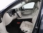 Volvo XC60 2.0 T6 Plug-in hybrid AWD Inscription | SOH 95,7 | Panoramadak | Head-Up | Leder | Trekhaak | Stoelverwarming | Harman/Kardon | Adaptive cruise | Keyless | Achterbankverwarming | PHEV