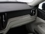Volvo XC60 2.0 T6 Plug-in hybrid AWD Inscription | SOH 95,7 | Panoramadak | Head-Up | Leder | Trekhaak | Stoelverwarming | Harman/Kardon | Adaptive cruise | Keyless | Achterbankverwarming | PHEV