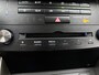 Lexus IS 300h Hybrid Business Line | Afneembare Trekhaak | Parkeersensoren | Stoelverwarming |