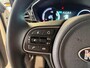 Kia Niro EV e-Niro DynamicPlusLine 64kWh 204pk | SOH 100% | 3-FASEN LADER | WARMTEPOMP | SCHUIF/KANTELDAK | NAVI | CAMERA | STOELVERW. |