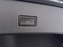 Volkswagen T-Roc 1.5 TSI Sport Business R-line | Pano dak | Trekhaak | Camera | Elek Achterklep |Stoelverwarming | Navigatie |
