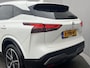 Nissan Qashqai 1.5 e-Power Tekna / Panoramadak / 360° Camera / HUD / Apple Carplay & Android Auto / Keyless Entry & Start / Elektrische Achterklep / Adaptieve Cruise Control / Climate Control / Elektrisch Verstelbare Bestuurdersstoel / Parelmoer metallic