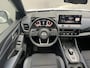 Nissan Qashqai 1.5 e-Power Tekna / Panoramadak / 360° Camera / HUD / Apple Carplay & Android Auto / Keyless Entry & Start / Elektrische Achterklep / Adaptieve Cruise Control / Climate Control / Elektrisch Verstelbare Bestuurdersstoel / Parelmoer metallic