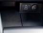 Ford Kuga 2.5 PHEV ST-Line / Navigatie / Apple Carplay Android / Stoel & Stuurverwarming & Achterbank Verwarming / Achteruitrijcamera / Voorruit Verwarming / Navigatie / Climate Control / 18"LM wielen /