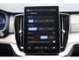 Volvo XC90 2.0 T8 Plug-in hybrid AWD Plus Bright Geventileerd nappa leder | Harman Kardon Audio | 22" Lichtmetalen velgen | Google Services | Parkeersensoren vóór + achter | Parkeercamera | Luchtvering | Charcoal hemelbekleding | Stoelverwarming | Stuurwielverwarming |
