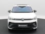 Volkswagen Tiguan 1.5 eHybrid 272 Pk Automaat R-Line Edition | Black Style | Panoramadak | Stoelverwarming | Trekhaak | Adaptive Cruise | 360° Camera | CarPlay | 20 Inch | 13.549 Km !!