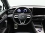 Volkswagen Tiguan 1.5 eHybrid 272 Pk Automaat R-Line Edition | Black Style | Panoramadak | Stoelverwarming | Trekhaak | Adaptive Cruise | 360° Camera | CarPlay | 20 Inch | 13.549 Km !!