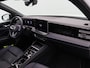 Volkswagen Tiguan 1.5 eHybrid 272 Pk Automaat R-Line Edition | Black Style | Panoramadak | Stoelverwarming | Trekhaak | Adaptive Cruise | 360° Camera | CarPlay | 20 Inch | 13.549 Km !!