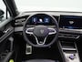 Volkswagen Tiguan 1.5 eHybrid 272 Pk Automaat R-Line Edition | Black Style | Panoramadak | Stoelverwarming | Trekhaak | Adaptive Cruise | 360° Camera | CarPlay | 20 Inch | 13.549 Km !!