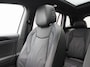 Volkswagen Tiguan 1.5 eHybrid 272 Pk Automaat R-Line Edition | Black Style | Panoramadak | Stoelverwarming | Trekhaak | Adaptive Cruise | 360° Camera | CarPlay | 20 Inch | 13.549 Km !!