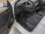 Skoda Kamiq 1.0 TSI 110pk DSG Sport Business / App. Connect / Climate Controle / Parkeersensoren Achterzijde / 17'' LMV