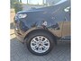 Ford EcoSport 1.0 EcoBoost Titanium | Verwarmde Voorstoelen/Voorruit | Trekhaak | 16" Lichtmetalen Velgen | Cruise Control | Navigatie | Sensoren Achter |