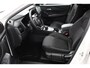 Nissan Qashqai 1.3 MHEV Xtronic N-Connecta Navigatie Climate Control Camera 360 Led Led Verwarmde voorstoelen Adaptive Cruise Control Lichtmetalen velgen