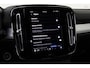 Volvo XC40 B4 (M-HYBRID) PLUS DARK -CAMERA|ADAP.CRUISE|VERW.VOORRUIT|TREKHAAK|HARMAN/KARDON