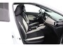 Nissan Micra 1.0 IG-T Tekna Camera/ECC/Trekhaak/Stoelverw./Metallic/101pk