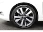 Nissan Micra 1.0 IG-T Tekna Camera/ECC/Trekhaak/Stoelverw./Metallic/101pk