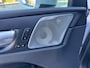 Volvo XC60 2.0 T8 Plug-in hybrid AWD Ultimate Bright 455pk Luchtvering / Trekhaak / Bowers Wilkins Audio