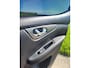 Nissan Qashqai 1.3 automaat navi camera trekhaak pano dak 17"LMV