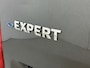 Peugeot e-Expert L3 Premium 50 kWh 136 pk | Schuifdeur Links en Rechts | Houtenvloerplaat | Cruise Control | Navigatie | Parkeersensoren Achter | 17inch Lichtmetalen Velgen