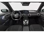 Toyota Urban Cruiser Executive 61 kWh , Nieuw, en leverbaar met €2.500, - inruilpremie!