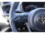 Toyota Aygo X 1.0 VVT-i Play, Lage Km, Apple Carplay/Android Auto, Airco, Camera!