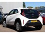 Toyota Aygo X 1.0 VVT-i Play, Lage Km, Apple Carplay/Android Auto, Airco, Camera!