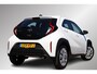 Toyota Aygo X 1.0 VVT-i Play, Lage Km, Apple Carplay/Android Auto, Airco, Camera!