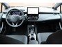 Toyota Corolla Hybrid 180 Executive, Nieuw en uit voorraad leverbaar met € 6.200, - voordeel, Stoel & Stuurverwarming, Parkeersensoren voor en achter, Head Up Display,Nieuw en direct leverbaar!