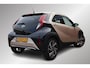 Toyota Aygo X 1.0 VVT-i Envy, JBL Audio, Bitone Lak, 18 Inch velgen