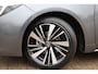 Toyota Corolla Hybrid 140 Dynamic Nieuw en uit voorraad leverbaar met € 3.000,- voordeel ,Parkeersensoren Voor & Achter, Adaptief Cruise & Climate Control, Apple Carplay / Android Auto, Nieuw en direct beschikbaar!