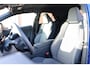 Toyota C-HR / C-HR+ 1.8 Hybrid 140 Dynamic Nieuw en direct leverbaar met € 3.500, - voordeel Dodehoekdetectie, Parkeersensoren Voor & Achter, Adaptief Cruise & Climate Control, Apple Carplay / Android Auto, Nieuw