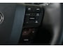 Toyota C-HR / C-HR+ 2.0 Plug-in Hybrid 220 Dynamic Limit, Groot scherm