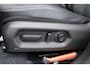 Toyota Urban Cruiser Executive 61 kWh, Apple CarPlay, JBL, Android Auto, Adaptieve cruise control, Stoel / stuurverwarming met €1.500 demovoordeel