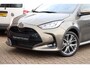 Toyota Yaris 1.5 Hybrid 130 Executive, parkeersensoren, BSM, Apple CarPlay / Android Auto.