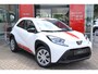 Toyota Aygo X 1.0 VVT-i Play , Rode accenten, Nieuw en direct leverbaar met €663,- voordeel