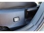 Toyota Corolla 2.0 Hybrid Premium, Trekhaak, opendak Parkeer sensoren, Head up display, JBL geluidssysteem