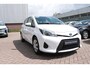 Toyota Yaris 1.5 Hybrid Aspiration, Dealeronderhouden , Cruise controle, Parkeer camera, automaat