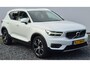 Volvo XC40 1.5 T5 Recharge Inscription Expression 19” All seasons Wielen - Lighting Pack – Climate - Privacy Glass – Parking Pack - Camera achter - PDC voor en achter - 1800 KG Trekgewicht - Alarm